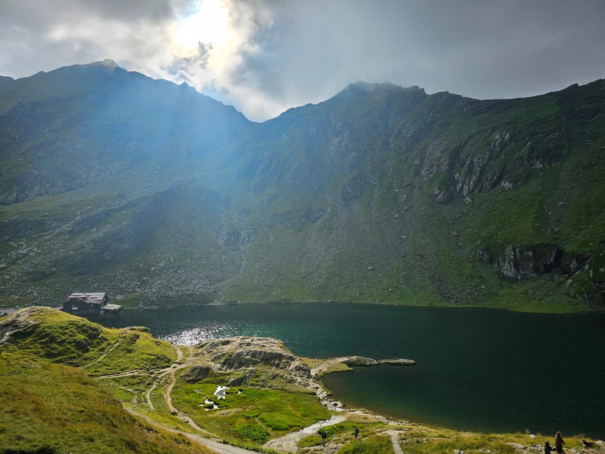 CîrţişoaraCasa Oaspeti Transfagarasanアパートメント エクステリア 写真