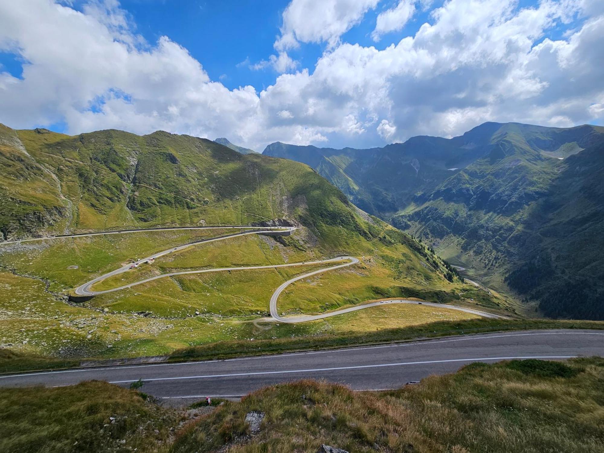 CîrţişoaraCasa Oaspeti Transfagarasanアパートメント エクステリア 写真